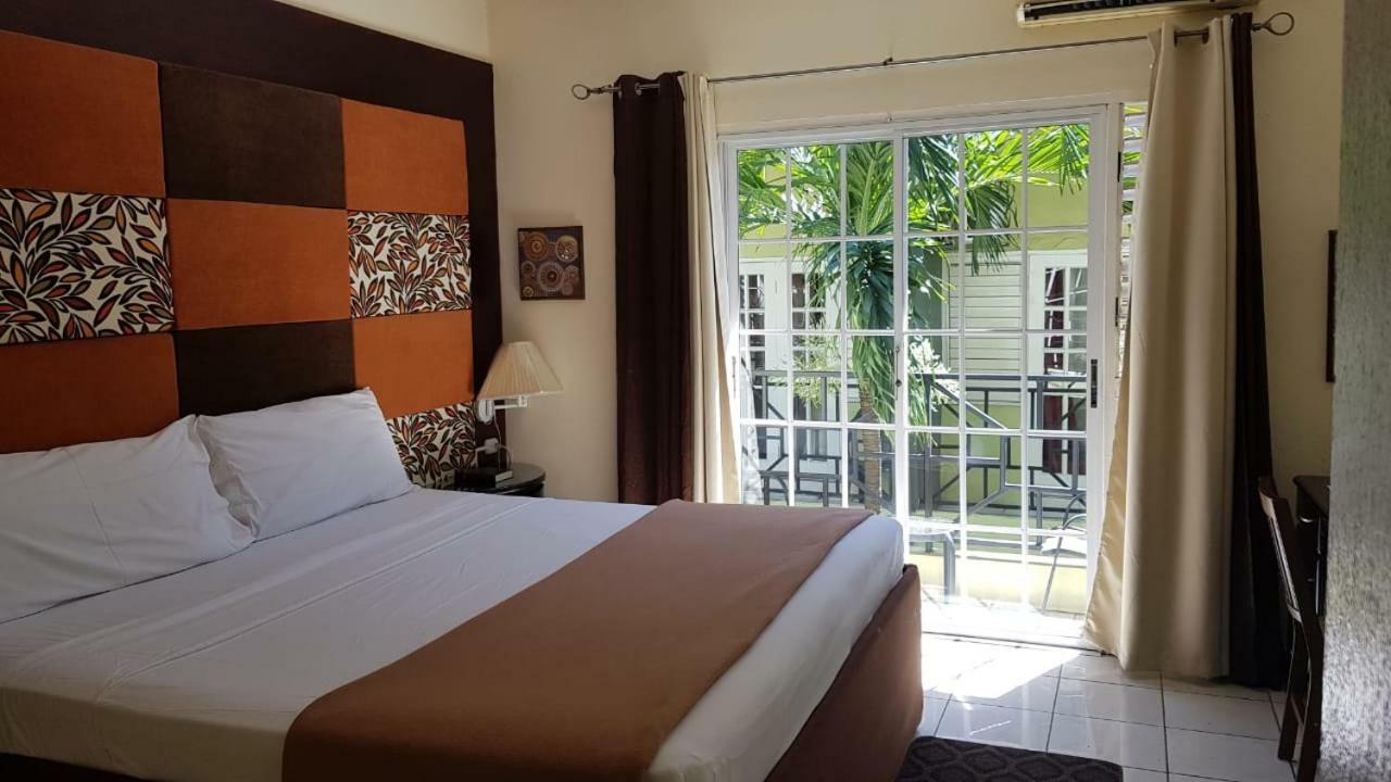 Christar Villas Hotel Kingston Zewnętrze zdjęcie