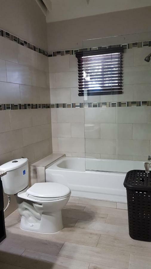 Christar Villas Hotel Kingston Zewnętrze zdjęcie