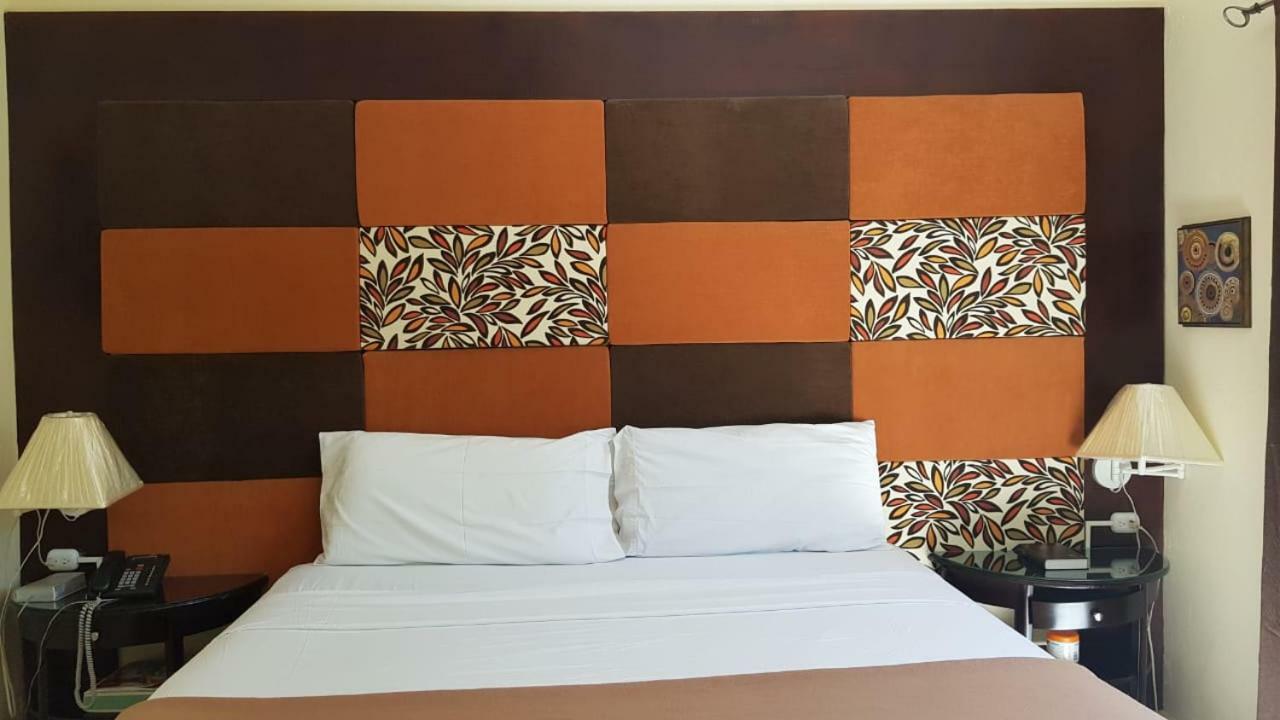 Christar Villas Hotel Kingston Zewnętrze zdjęcie