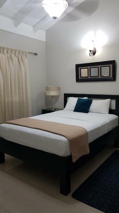 Christar Villas Hotel Kingston Zewnętrze zdjęcie